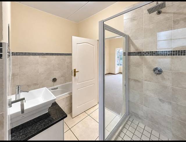 2 BEDROOM PROPERTY TO RENT IN PARKVIEW
